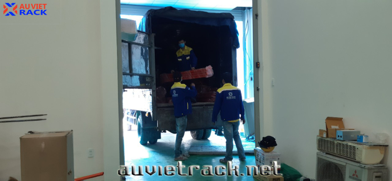 dự án kệ kho dược drive in
